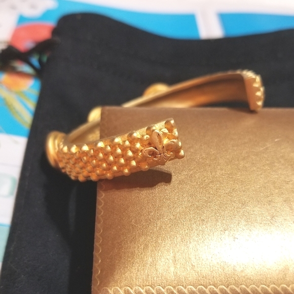 FRENCH KANDE 24K Overlay European Pink Crystal Cuff Bracelet - Picture 7 of 9